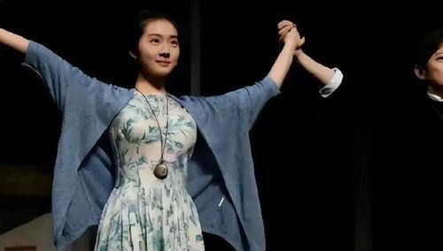 娱乐圈吃瓜爆料陈都灵,揭秘明星背后的真相  第3张 娱乐圈吃瓜爆料陈都灵,揭秘明星背后的真相  第3张
