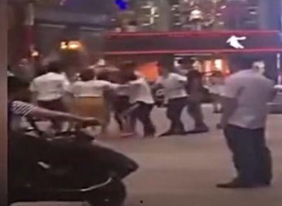 小伙爆料发廊事件视频播放,小伙爆料惊人内幕  第2张 小伙爆料发廊事件视频播放,小伙爆料惊人内幕  第2张