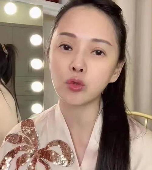 娱乐圈爆料小欣,揭秘明星背后的故事  第2张 娱乐圈爆料小欣,揭秘明星背后的故事  第2张